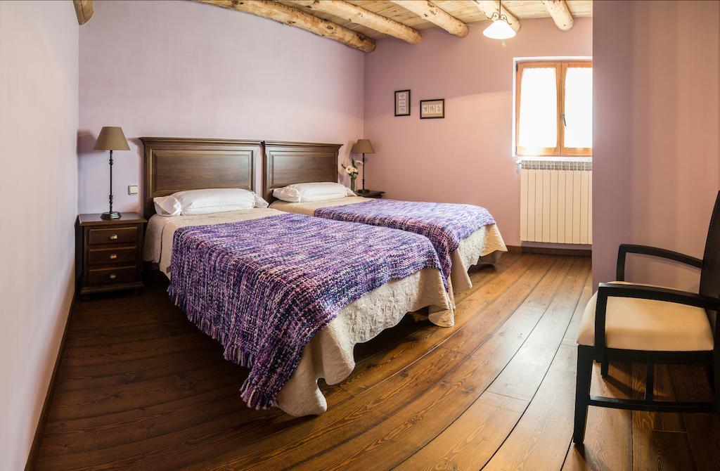 Gasthaus Casa Insol Denuy Zimmer foto